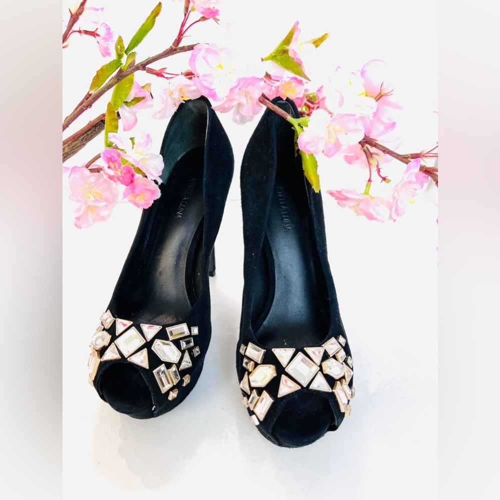 Stella Luna black platform pumps